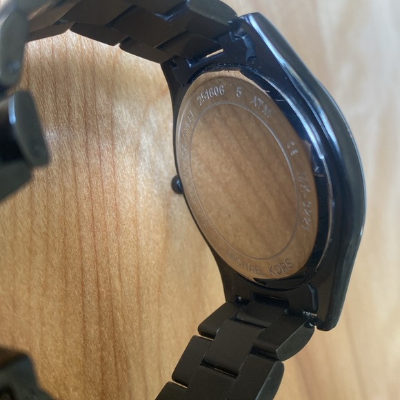 Michael Kors Black Slim Runway Watch (Unisex) - Picture 2 of 4